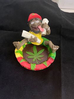 Novelty medical 420 Rasta Ashtray