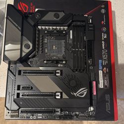 Asus ROG Strix Crosshair VIII Formula X570 WiFi AM4