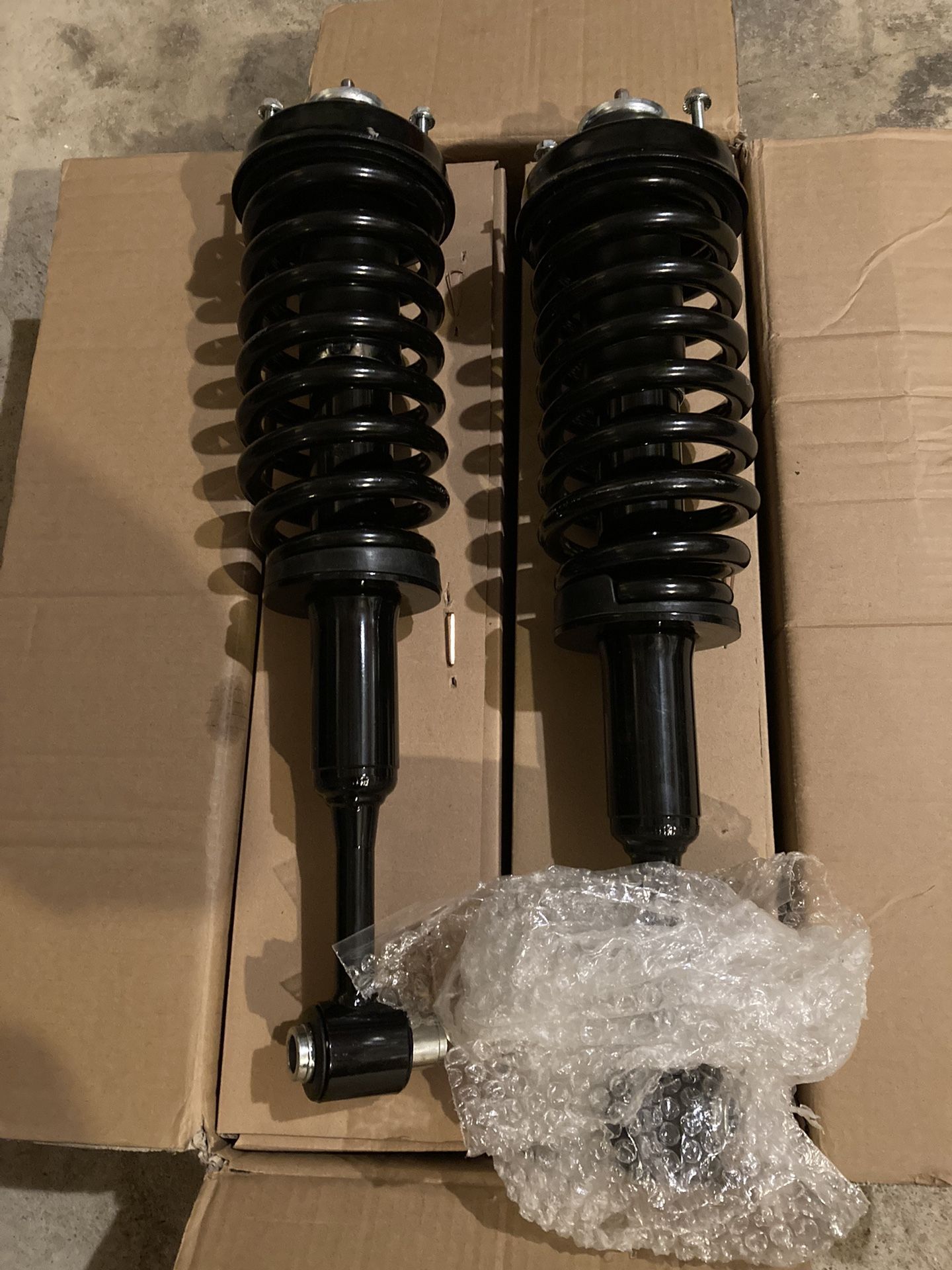 Brand New Detroit Axle Shocks