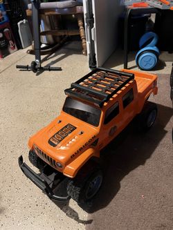 Jeep Rubicon Remote Control Car Almost New Barely Used