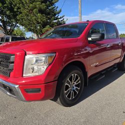 2021 Nissan Titan