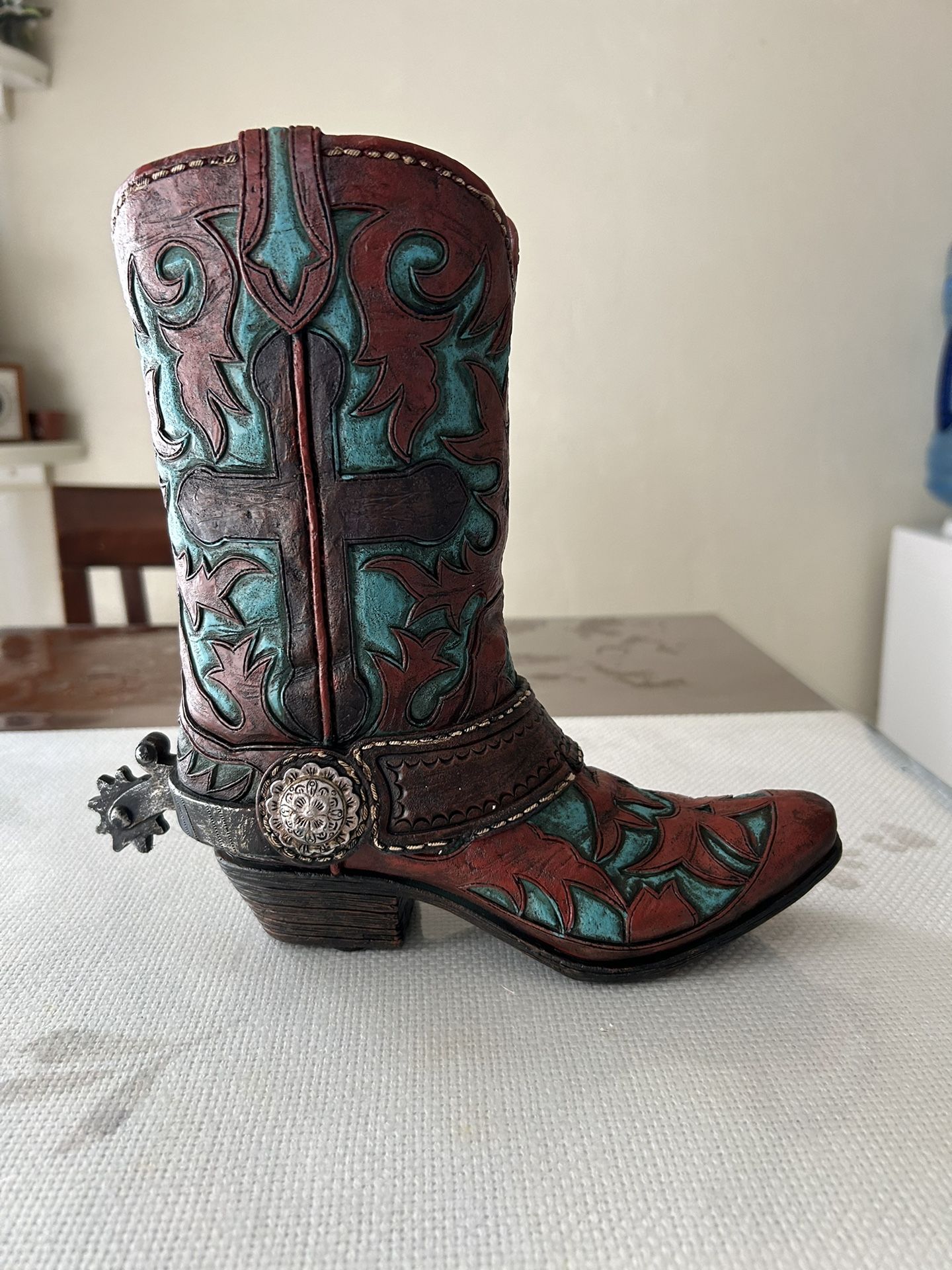 Ceramic Cowboy Boots 9”x9” $ 35 Or Best Offer