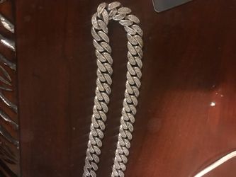 Cuban link chain real silver and real stone not glass but forgot the name of the stone