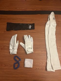 nxtrnd football gloves + other accessories