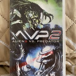 Aliens VS. Predator 2 Requiem UMD Movie (region 2)