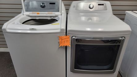 Set kenmore washer and dryer electric work great conditions delivery available