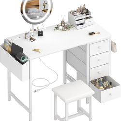 White Vanity Desk with Mirror 