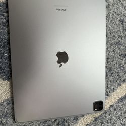 iPad Pro 12.9 Inch 6th Generation 