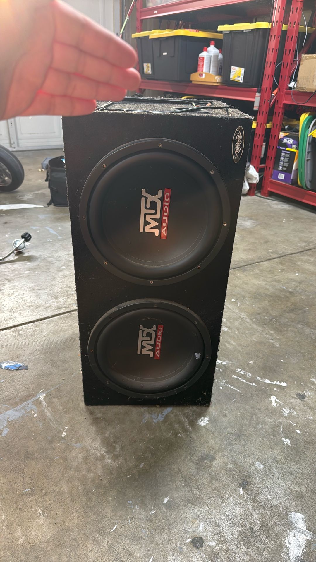 MTX dual 12" subwoofer enclosure subwoofer
