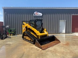 2019 ** CATERPILLAR 299D3 SKID STEER - HIGH FLOW - ENCLOSED CAB - AC/HEAT **