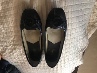 Michael Kors flats size 9