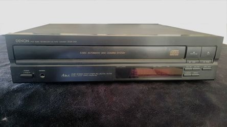 Denon DCM-340 5-Disc Carousel CD Player — Great Condition!