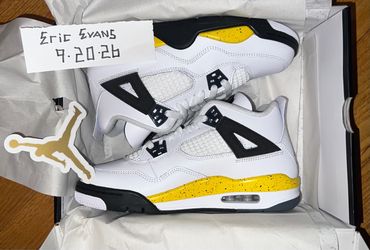 Jordan Retro 4 “Rare Air Tour Yellow” Sizes 4-7 (GS)