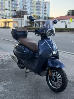 Vintage Motorcycle Scooter 150cc