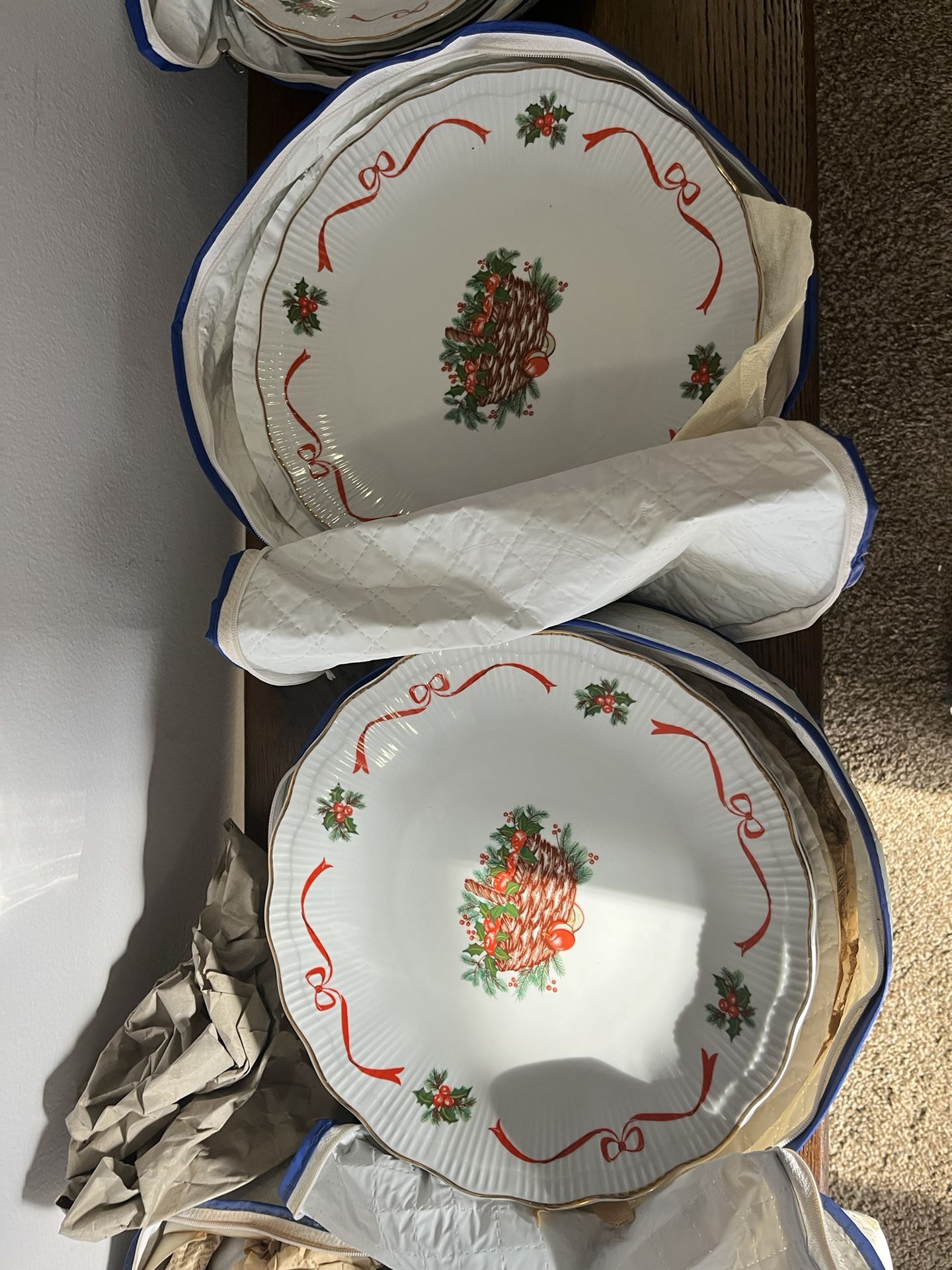 Walbrzych Christmas Fine China