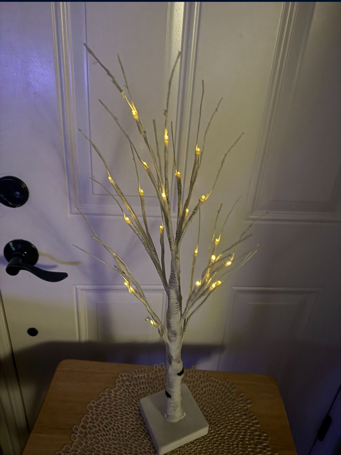 Small White And Black Table Tree