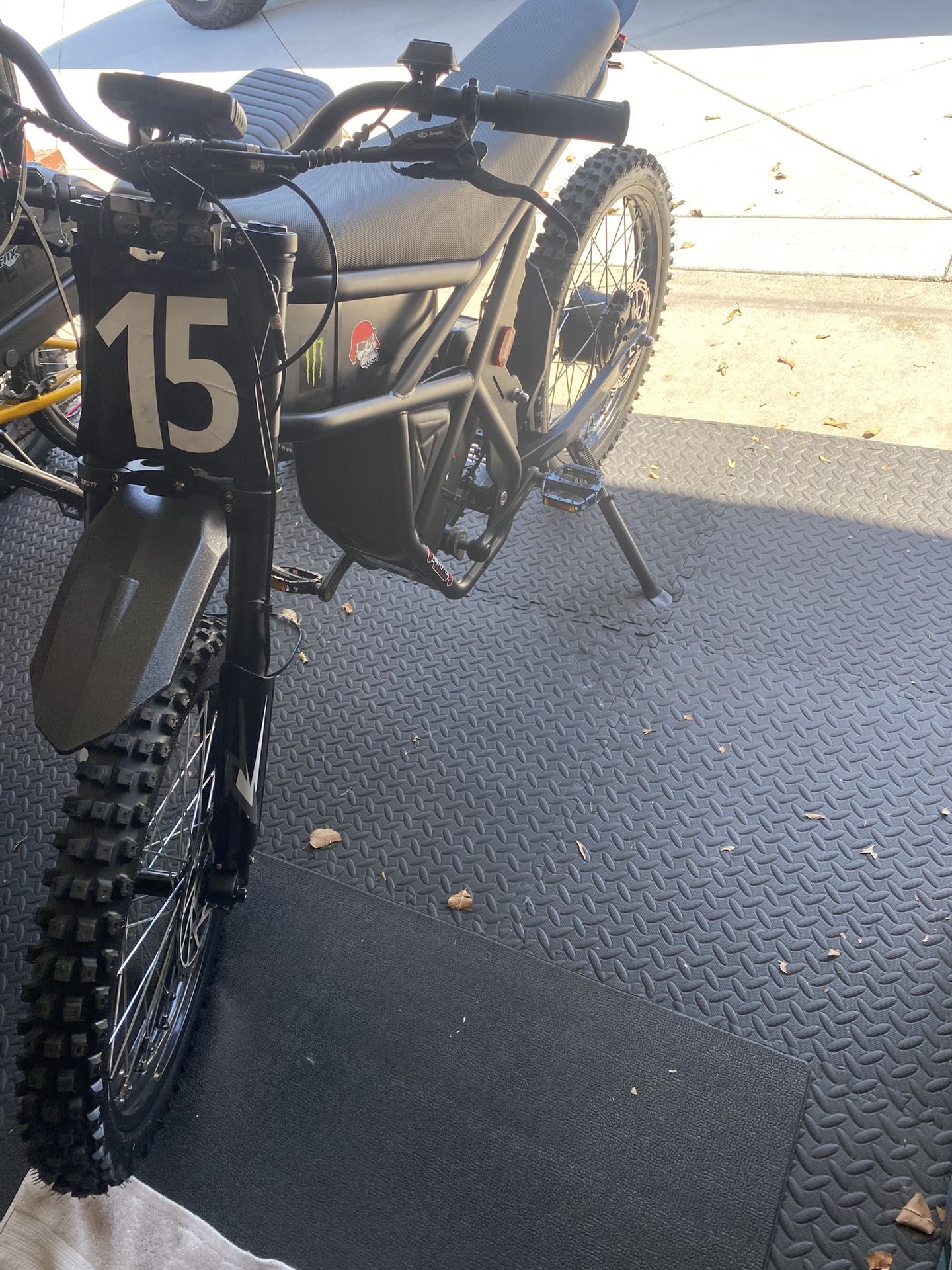 GT73 