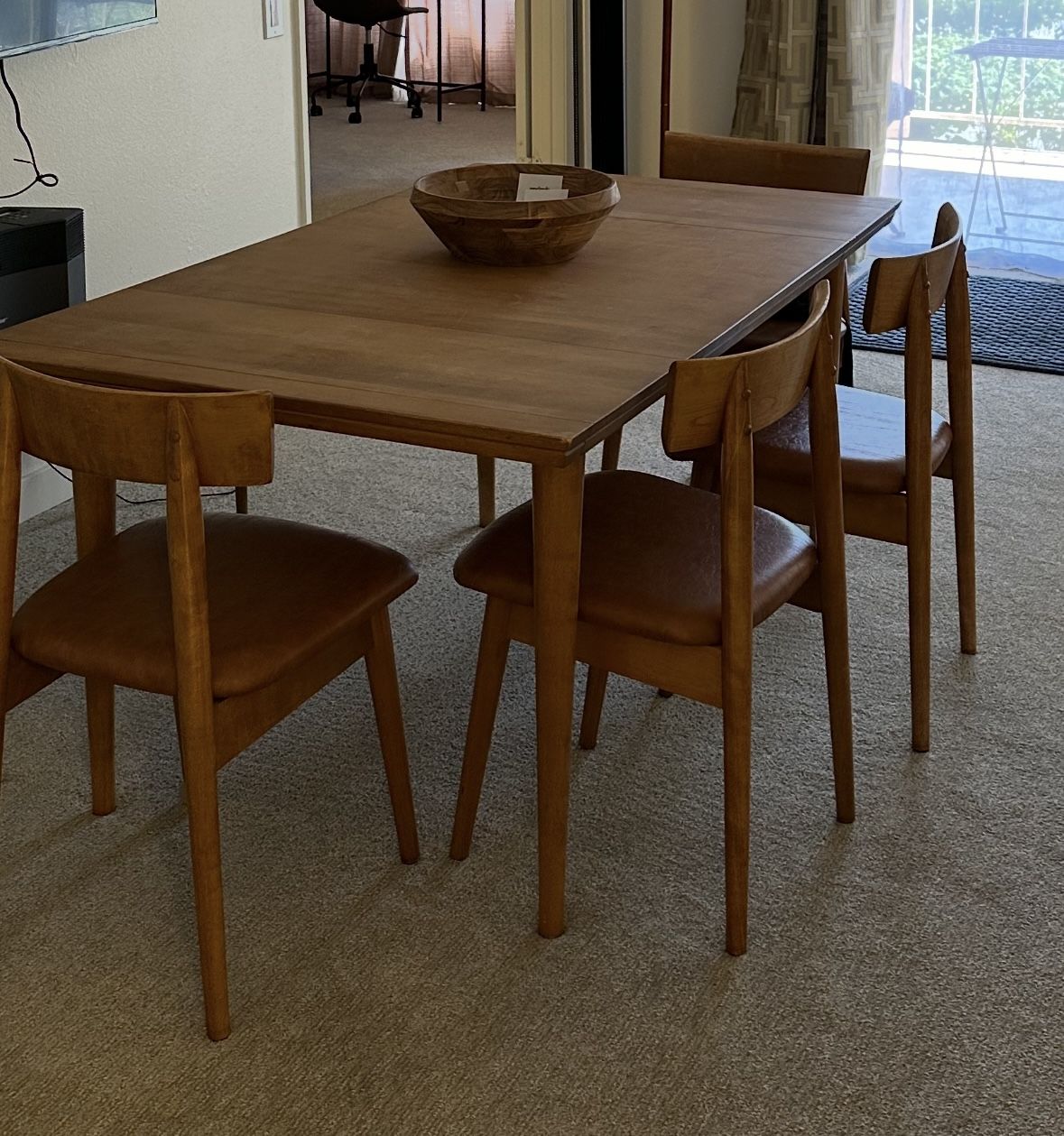 Mid century Maple Dining Table And Chairs
