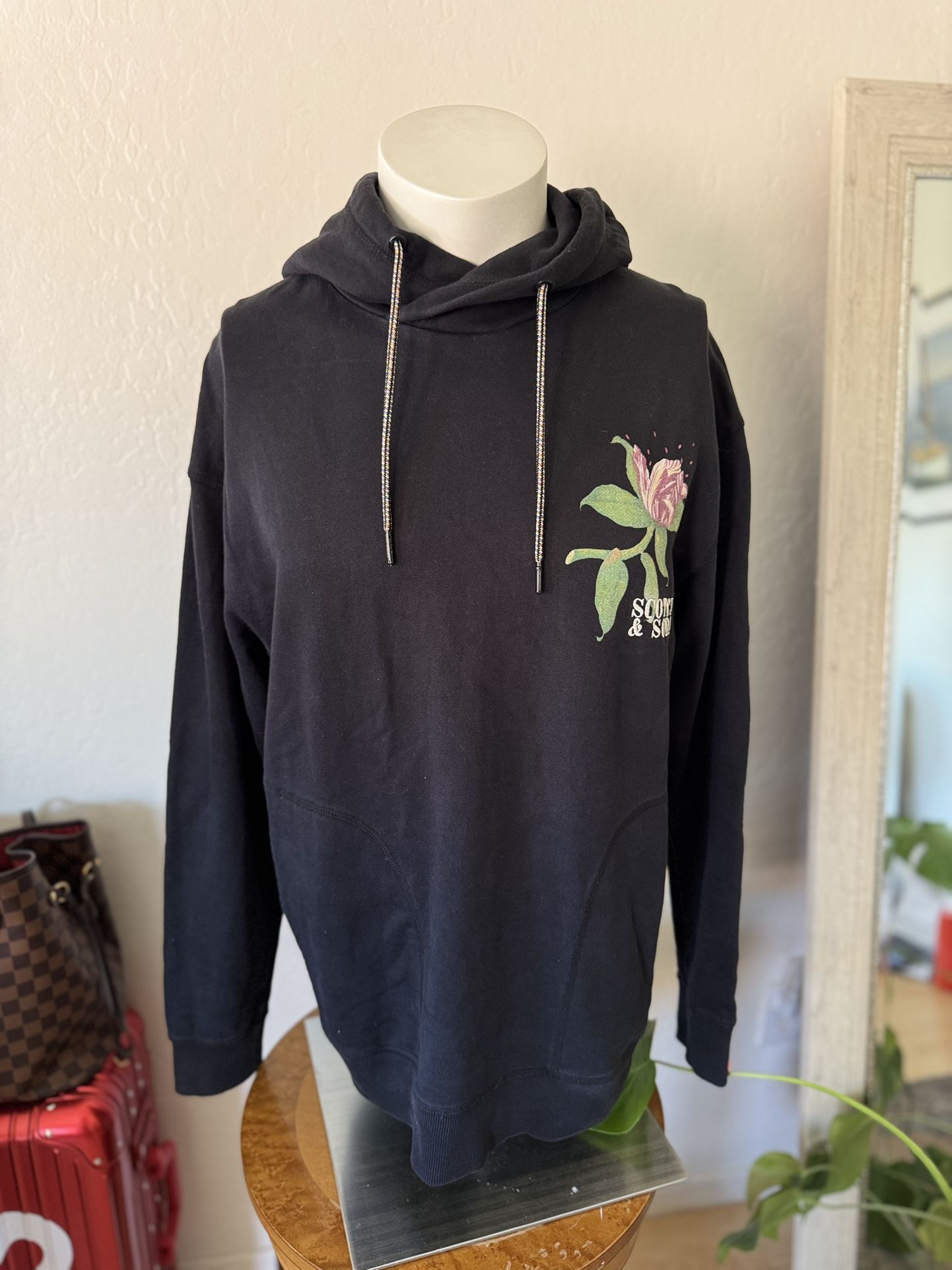 SCOTCH & SODA Men Relaxed Fit Fleece Embroidered Graphic Hoodie Medium