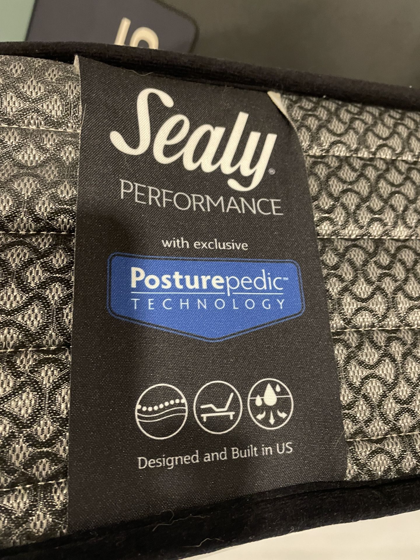 Mattress Full Sealy