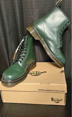 Dr Martens 1460 Smooth Green Boots Unisex
