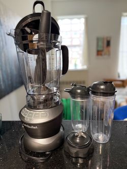 NutriBullet Full-Size Blender with To-Go Cups