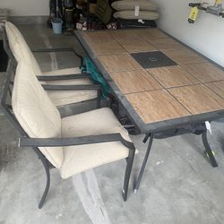 Outside Table And Chairs 