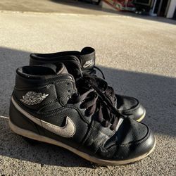 Black Air Jordan Cleats (Men’s 9)