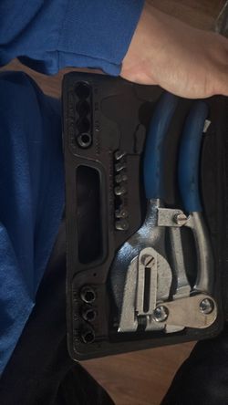 Service whole punch kit