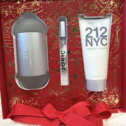 Carolina Herrera 212 NYC Perfume Set