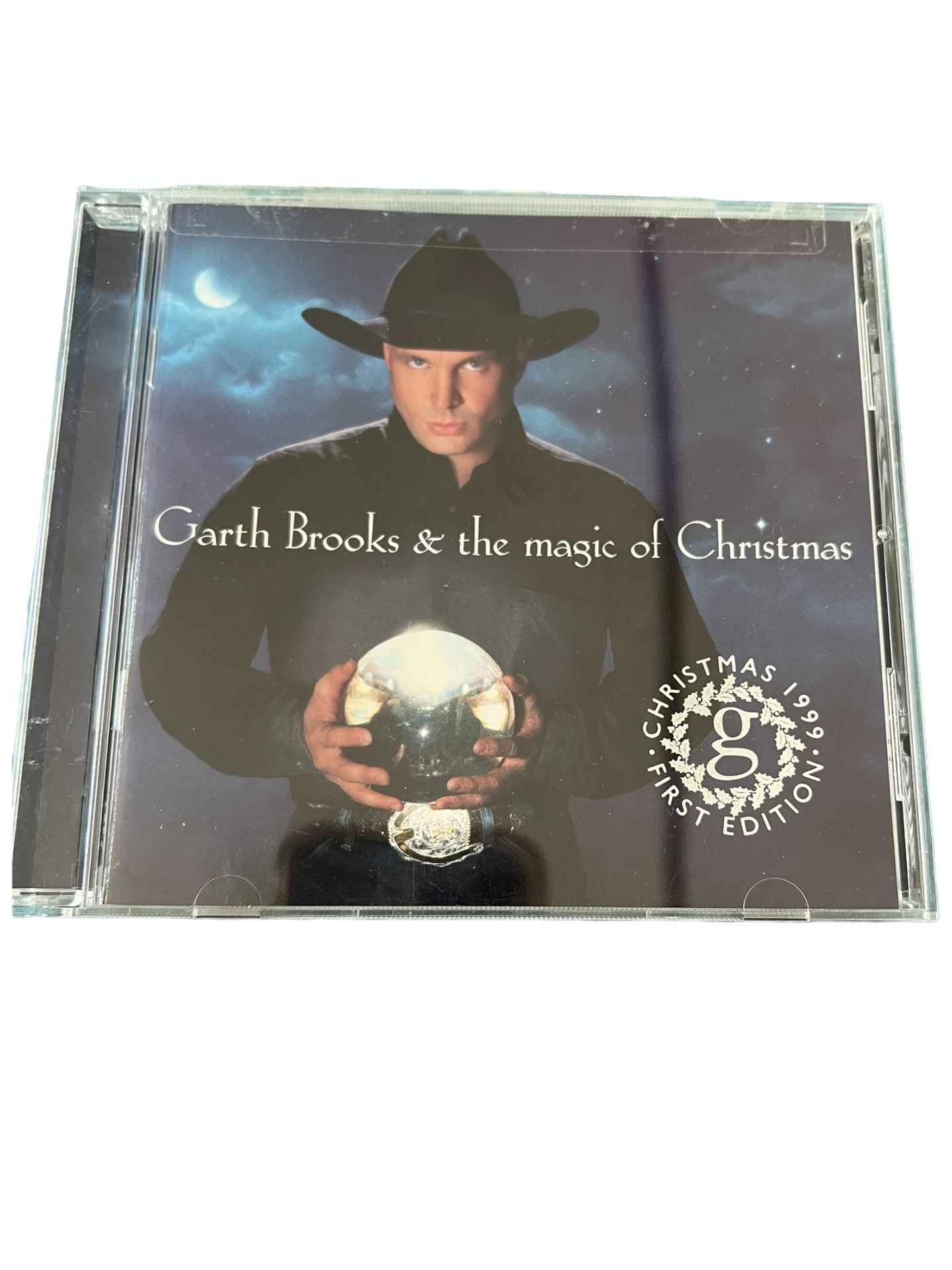 Garth Brooks & the Magic of Christmas by Garth Brooks (CD, Nov-1999, Capitol Get into the holiday spirit with this must-have CD from Garth Brooks, th