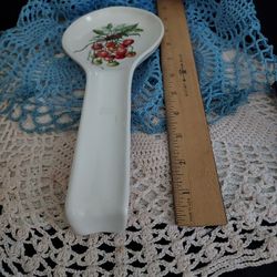 Ceramica Cuore String Of Tomatoes Spoon Rest