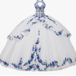 Halter Embroidery Appliques Quinceanera Dresses Ball Gowns Tulle Puffy Sweet 15 16 Birthday Party Dress