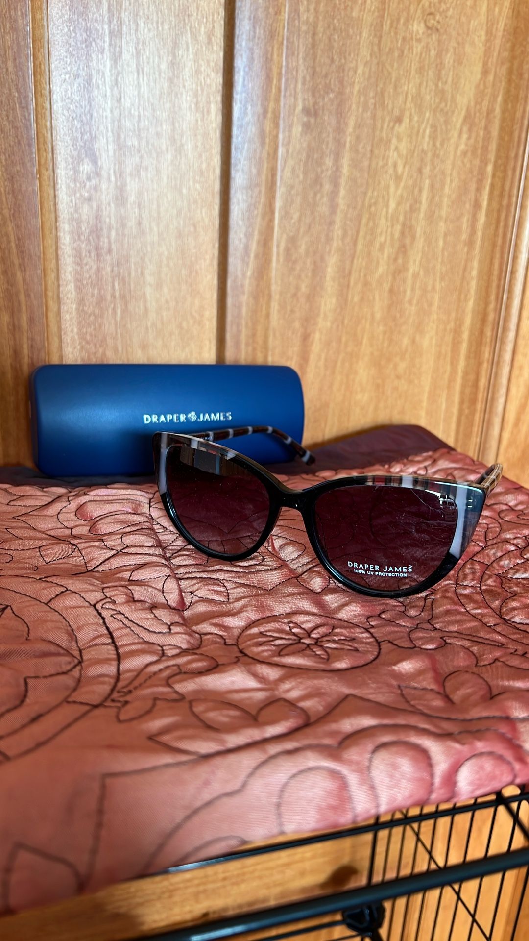 Draper James Woman Sunglasses