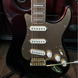 Fender Squire 40th Anniversary Ruby Red