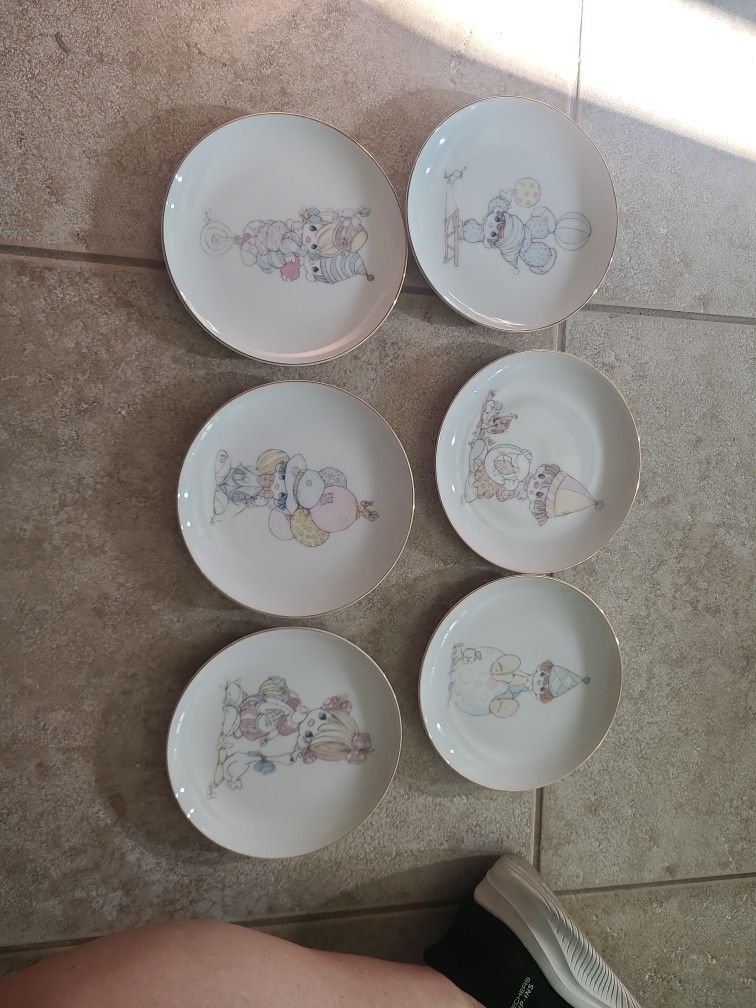 6 Precious Moments Clown Plates