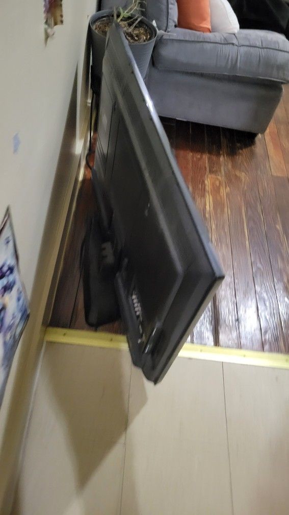LG TV 40 Inch TV