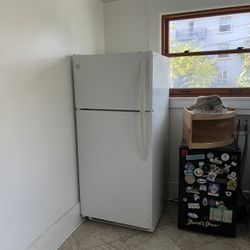 Kenmore Full Size Fridge