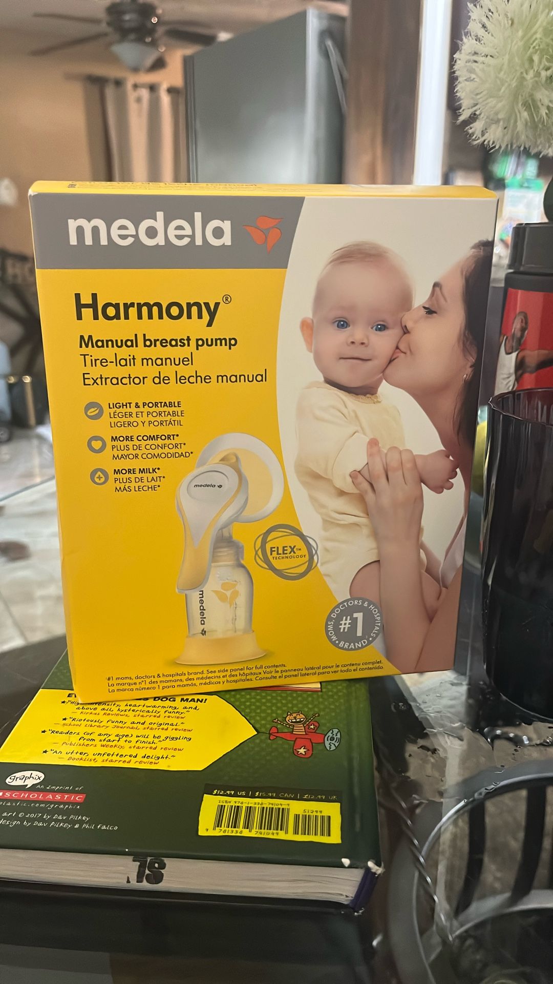 Medela Harmony breast pump
