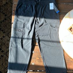 Brand New Tahari Men’s Jogger Cargo All Black Pants