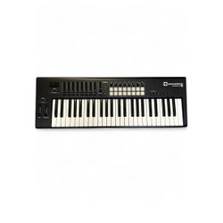 Novation Launchkey 49 Key Mk2 MIDI Keyboard With Rockville Case