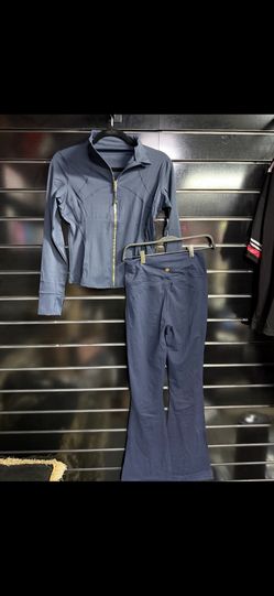 Lulu Lemon Women’s Set - Black, Blue, White, Grey