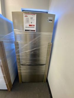 Frigidaire GRBN2012AF  Refrigerator