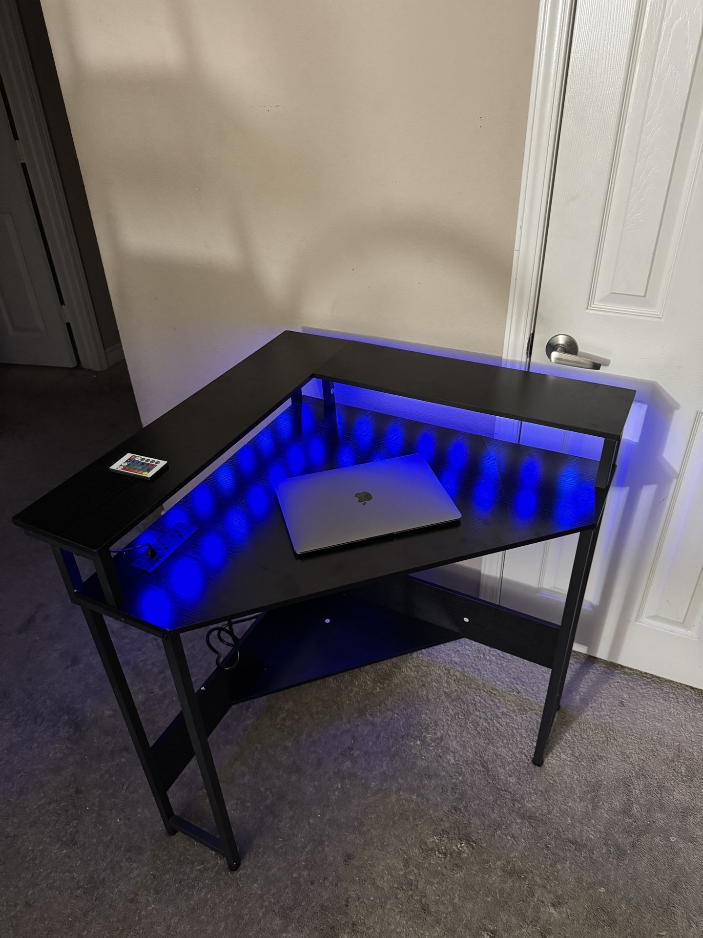 Black Corner Desk