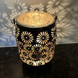 Scentsy Wax Melt Warmer Metal DAISY LANTERN w/Box Retired