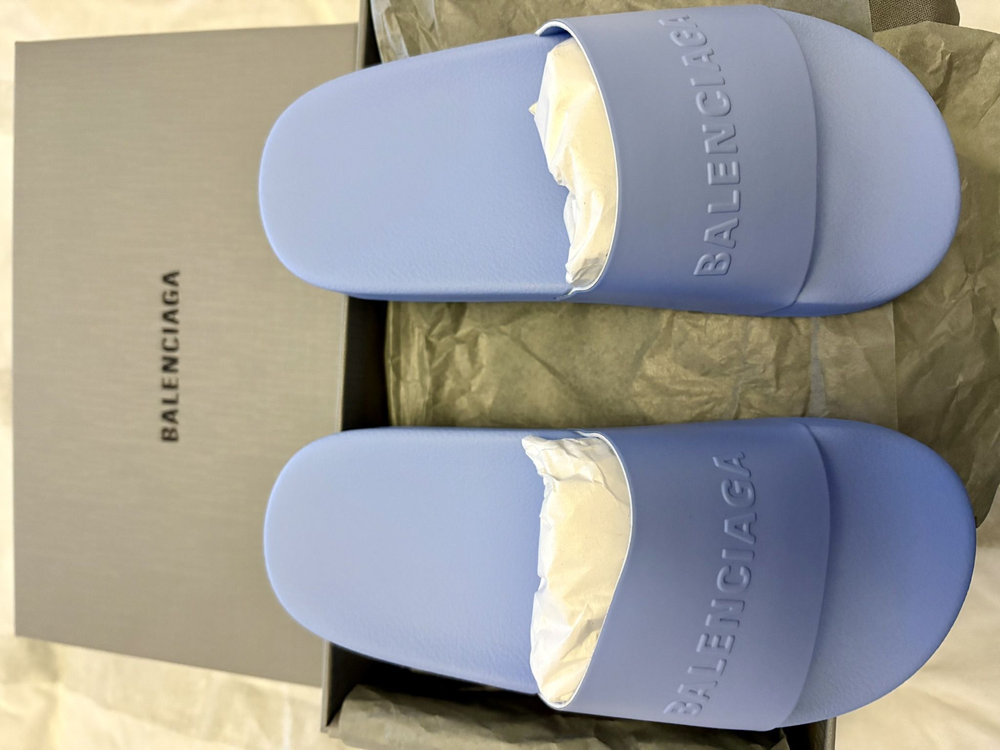 Chancletas Nuevas De Niño Talla 29🩵
