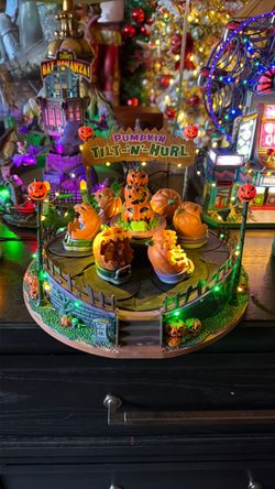 Pumpkin tilt n Hurl by Lemax