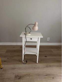 Desk lamp and side table