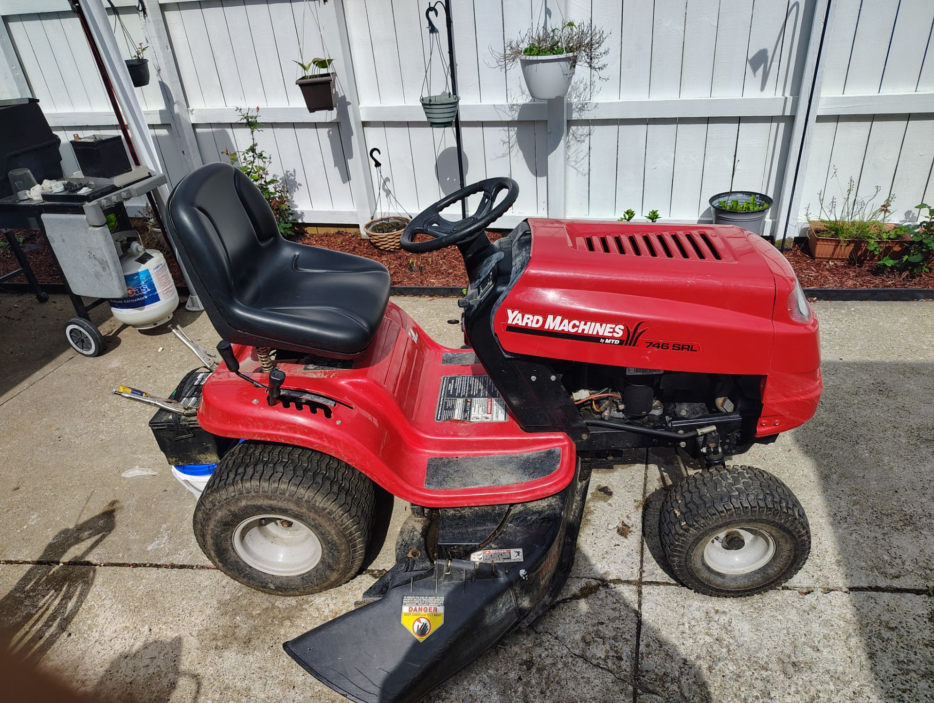 lawn tractor