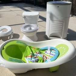Bathroom Set (4 Items!)
